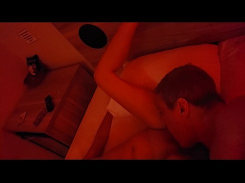 ❤️ Lingându-mi păsărica umedă. ☑ at ro.sexonfire.ru ️❤