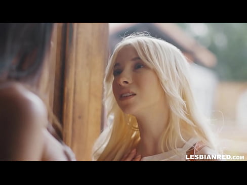 ❤️ Fata vine acasă câteva luni mai târziu și ajunge să mănânce păsărica mamei vitrege ☑ at ro.sexonfire.ru ️❤